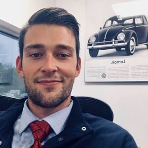 Meet your Posher, Logan